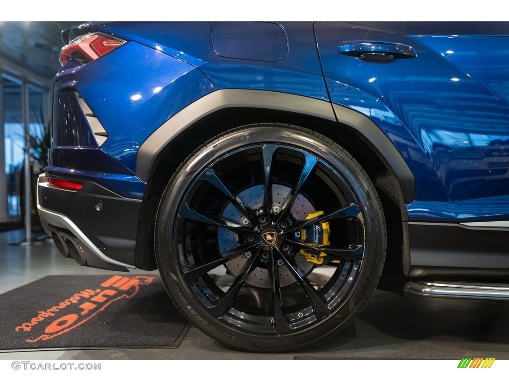 2019 Lamborghini Urus AWD Wheel Photo #143858275