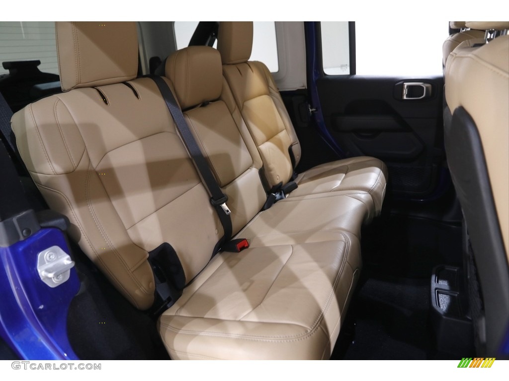 2018 Wrangler Unlimited Rubicon 4x4 - Ocean Blue Metallic / Black/Heritage Tan photo #18