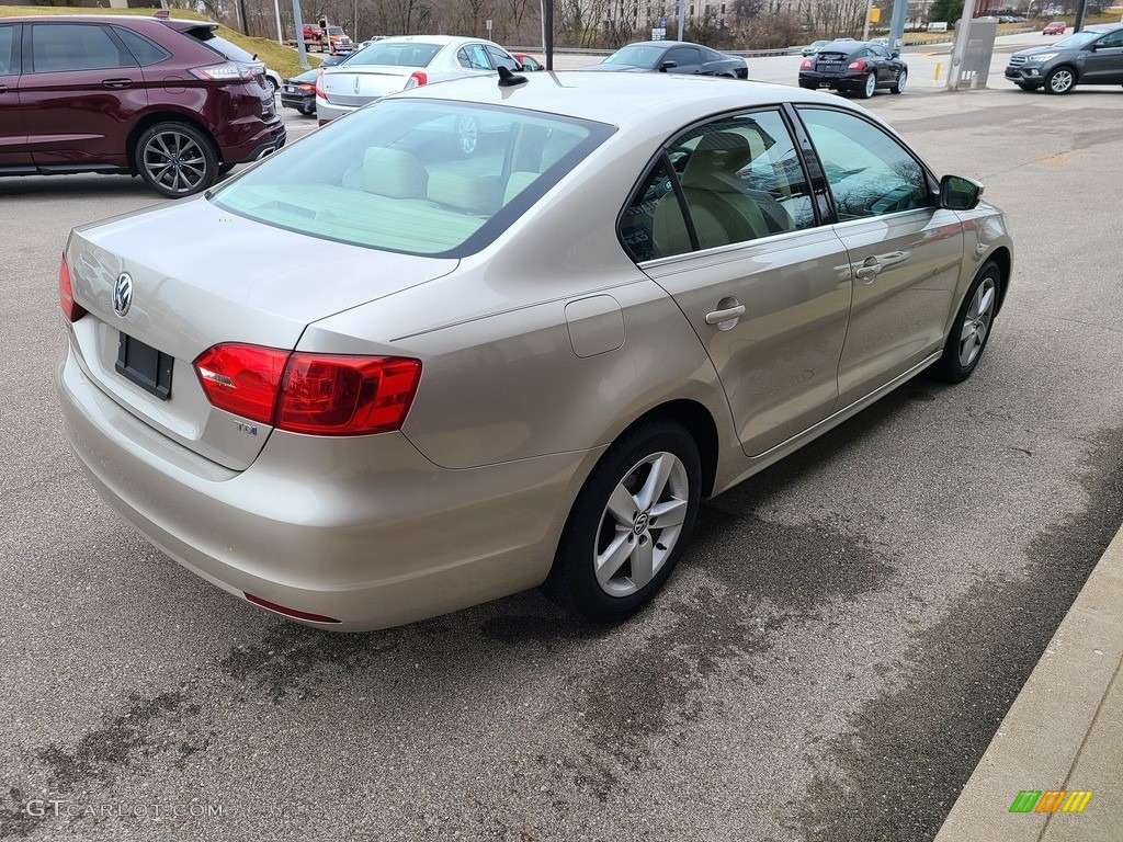 2013 Jetta TDI Sedan - Moonrock Silver Metallic / Cornsilk Beige photo #6