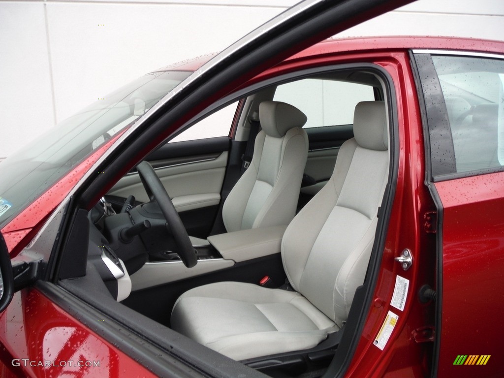 2019 Honda Accord LX Sedan Front Seat Photos