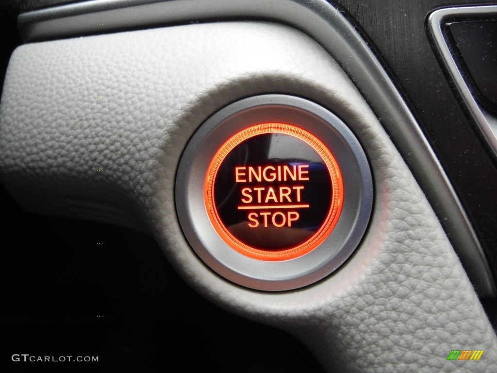 2019 Honda Accord LX Sedan Controls Photo #143861677