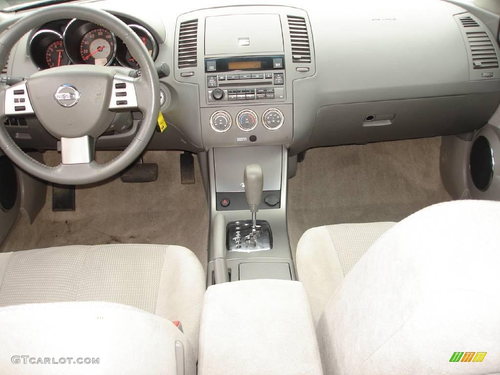 2006 Altima 2.5 S Special Edition - Super Black / Frost photo #12