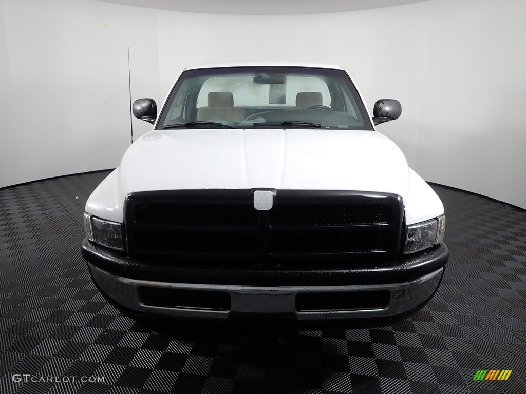 1998 Ram 2500 ST Regular Cab - Bright White / Gray photo #2