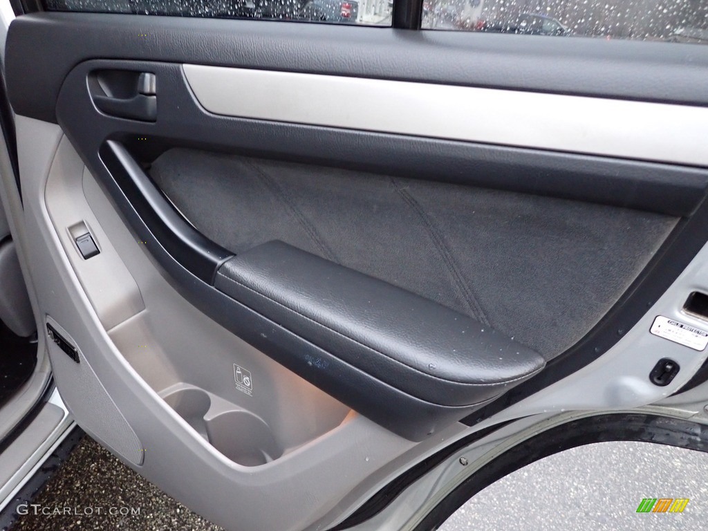 2004 4Runner SR5 4x4 - Titanium Metallic / Stone photo #15