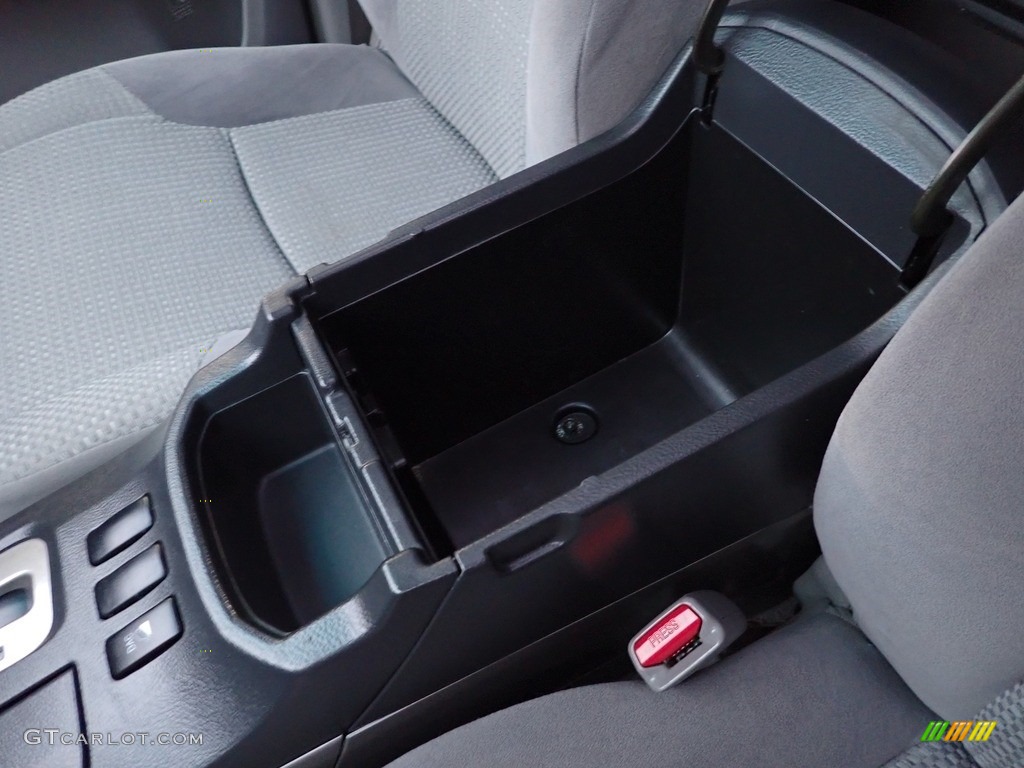 2004 4Runner SR5 4x4 - Titanium Metallic / Stone photo #26