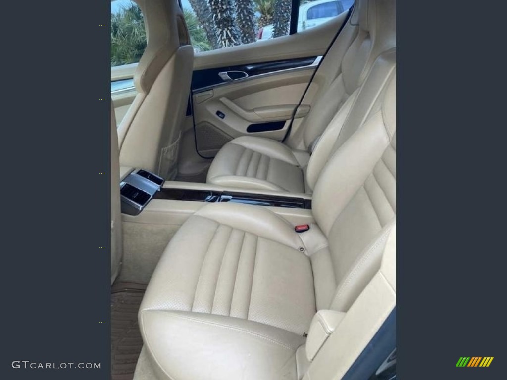 2010 Porsche Panamera 4S Rear Seat Photo #143866521