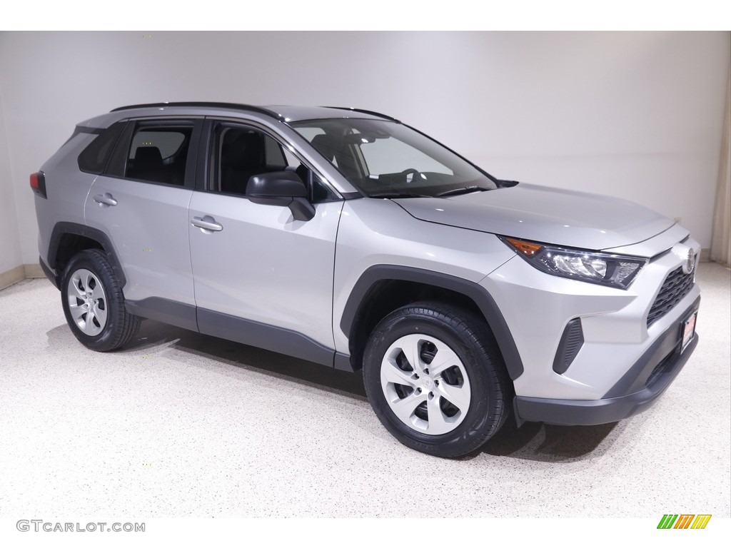 2019 RAV4 LE - Silver Sky Metallic / Black photo #1