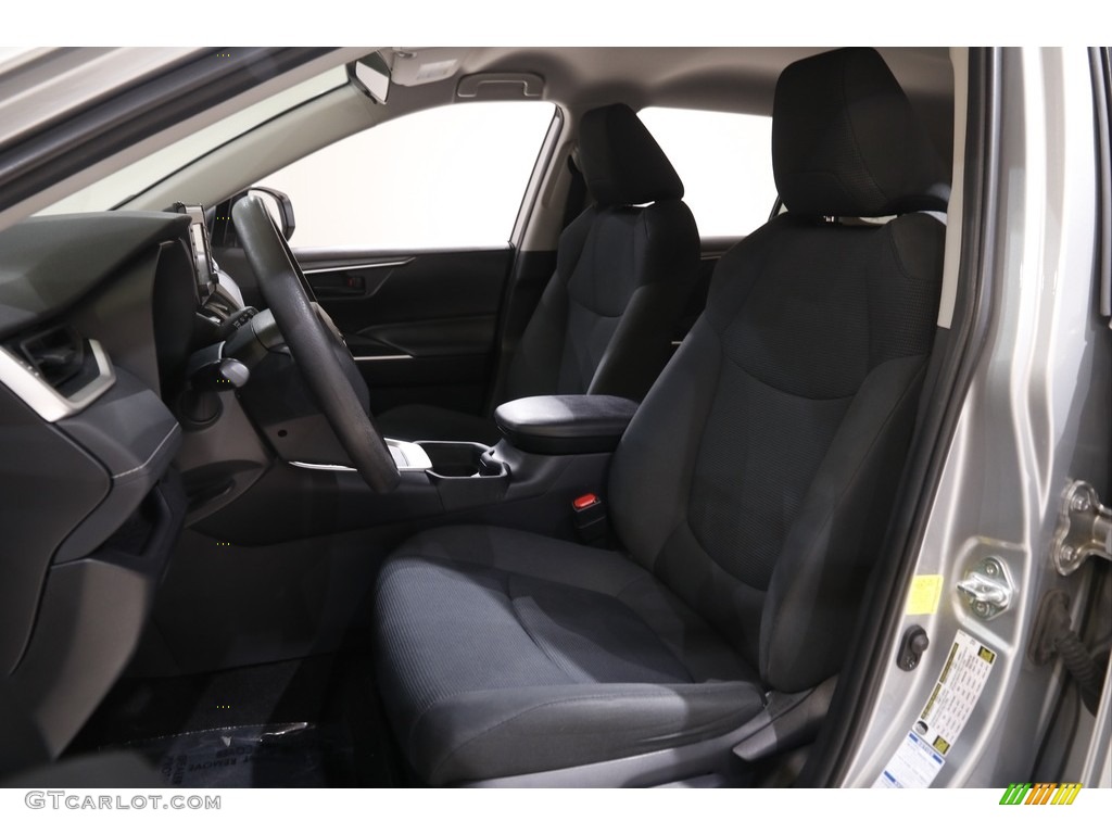 2019 RAV4 LE - Silver Sky Metallic / Black photo #5
