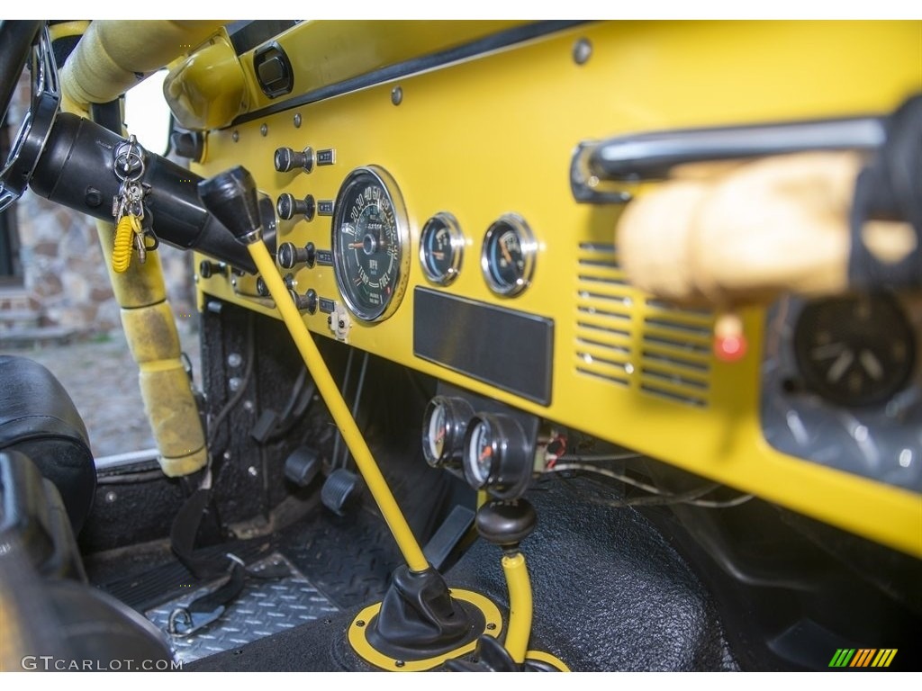 1977 CJ5  - John Deer Yellow / Black photo #4