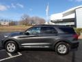 2020 Magnetic Metallic Ford Explorer XLT 4WD  photo #14