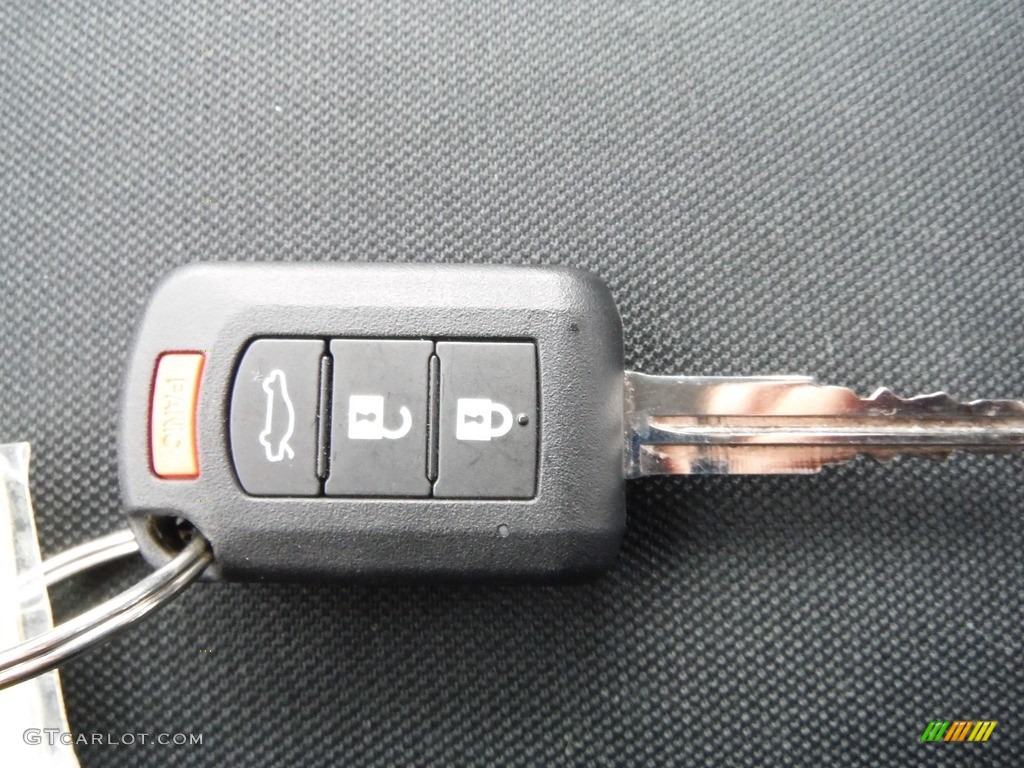 2017 Mitsubishi Lancer LE Keys Photo #143871435