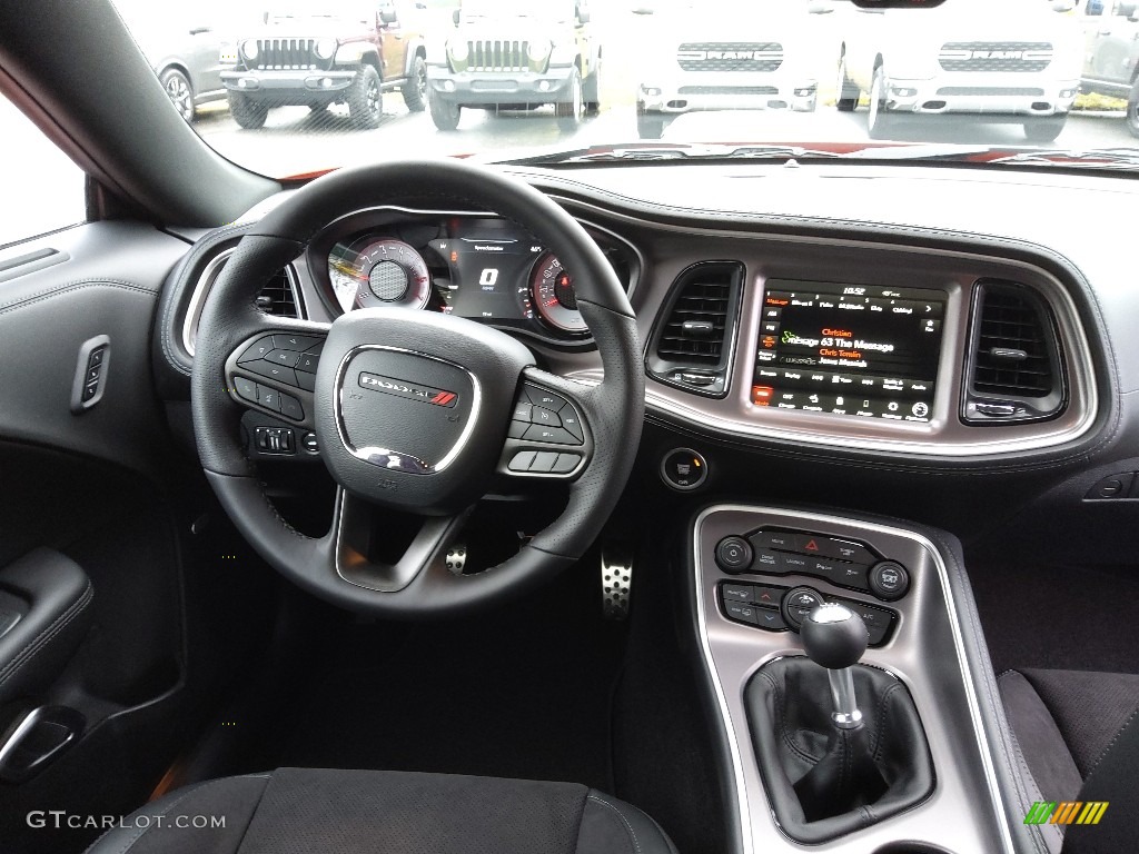 2022 Dodge Challenger R/T Scat Pack Shaker Black Dashboard Photo #143874875