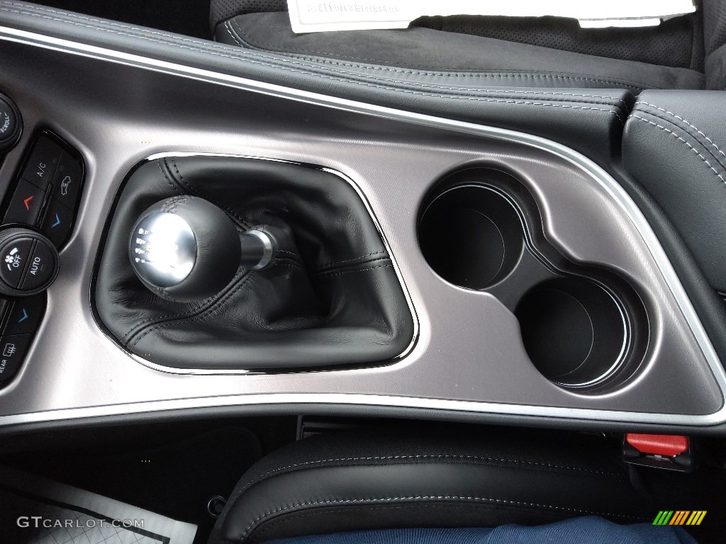 2022 Dodge Challenger R/T Scat Pack Shaker 6 Speed Manual Transmission Photo #143875121