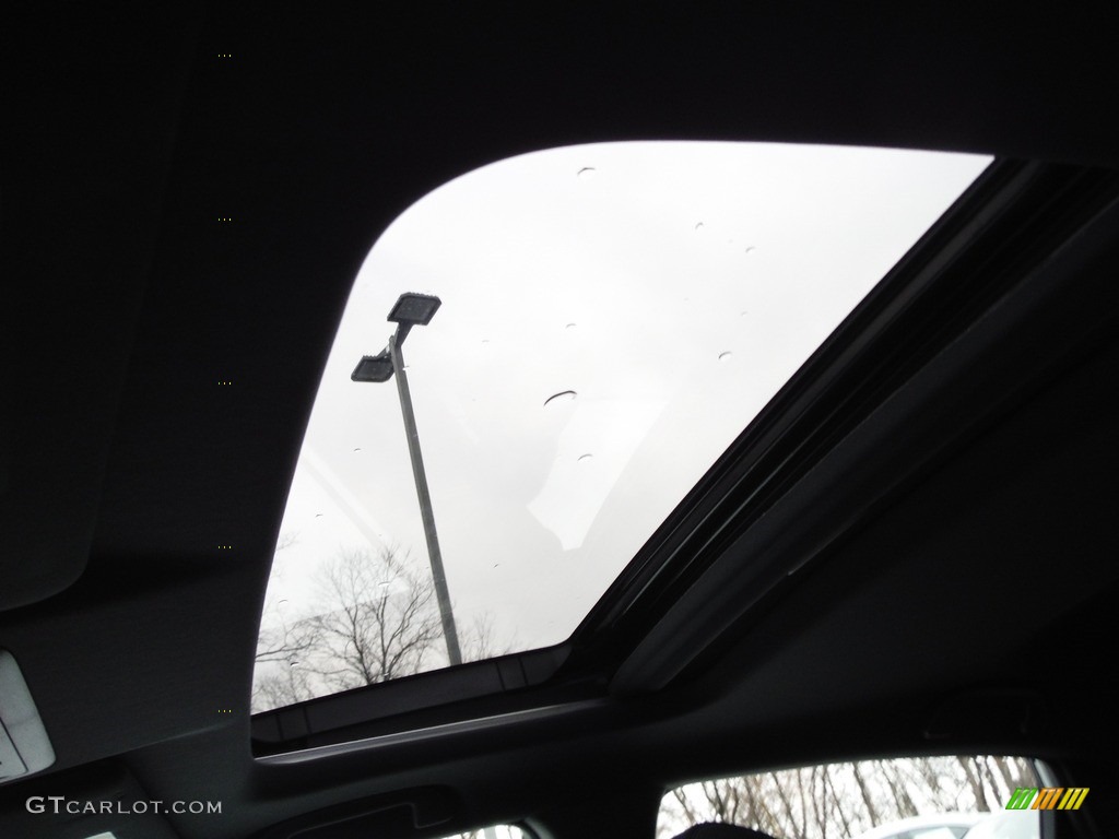2019 Civic EX Hatchback - Taffeta White / Black photo #11