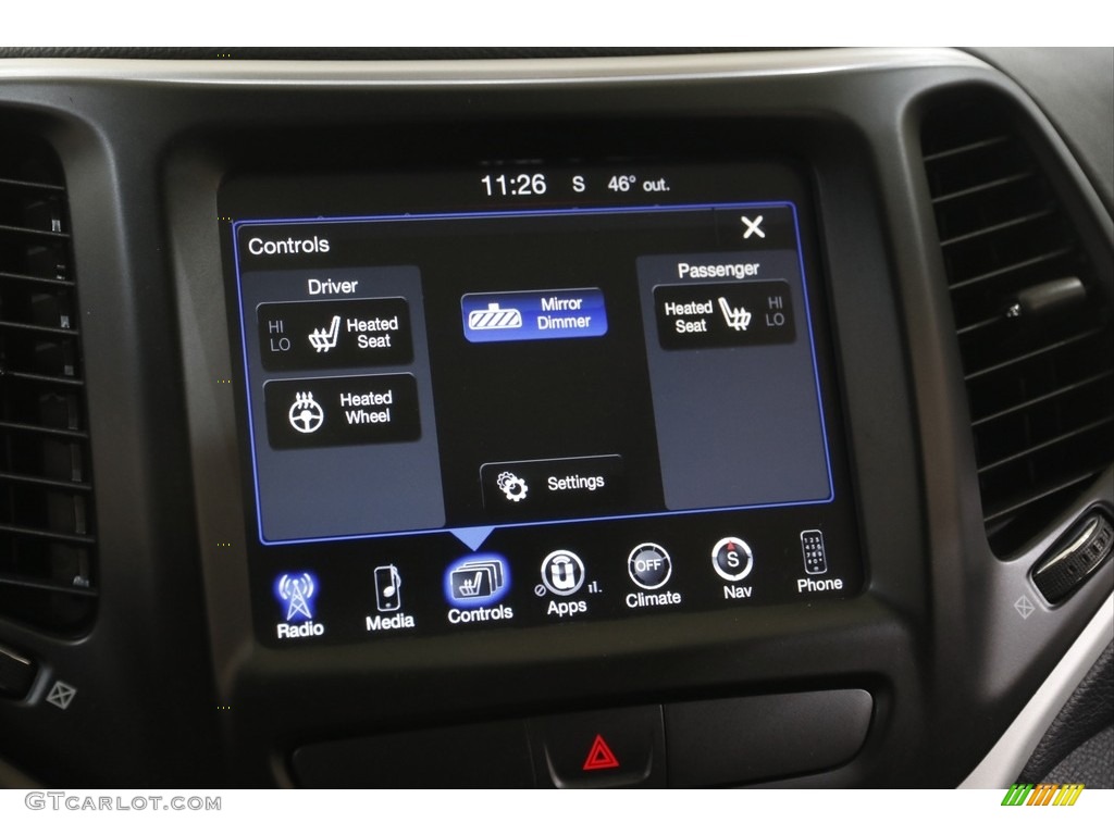 2018 Cherokee Latitude Plus 4x4 - Rhino / Black photo #11