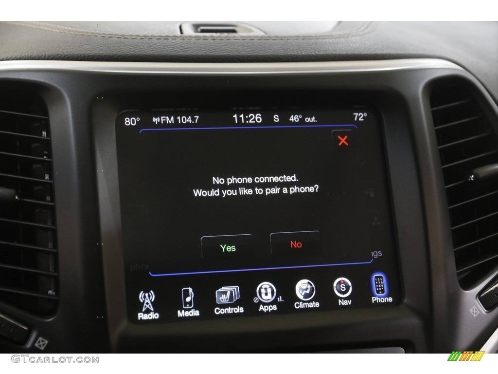 2018 Cherokee Latitude Plus 4x4 - Rhino / Black photo #14