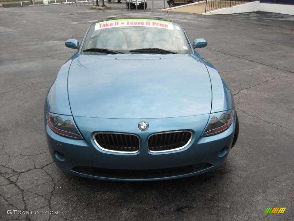 Maldives Blue Metallic BMW Z4