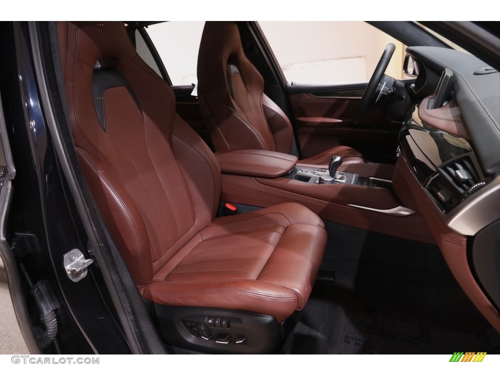 2017 BMW X5 M xDrive Front Seat Photo #143880899