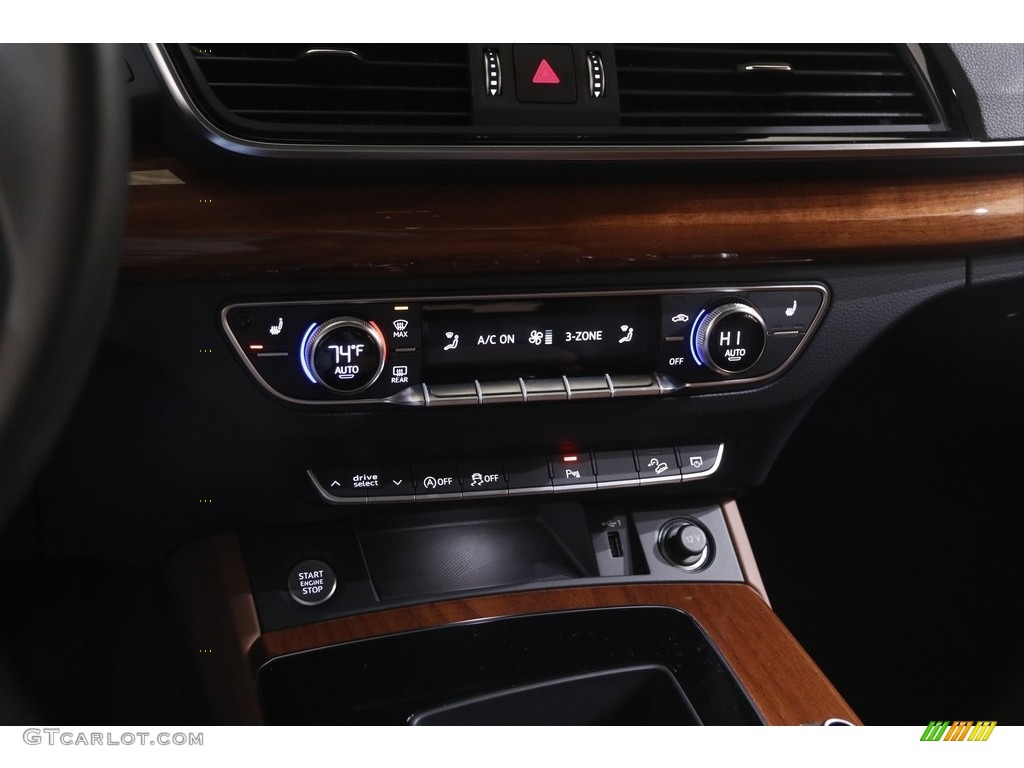 2021 Q5 Premium Plus quattro - Mythos Black Metallic / Okapi Brown photo #15