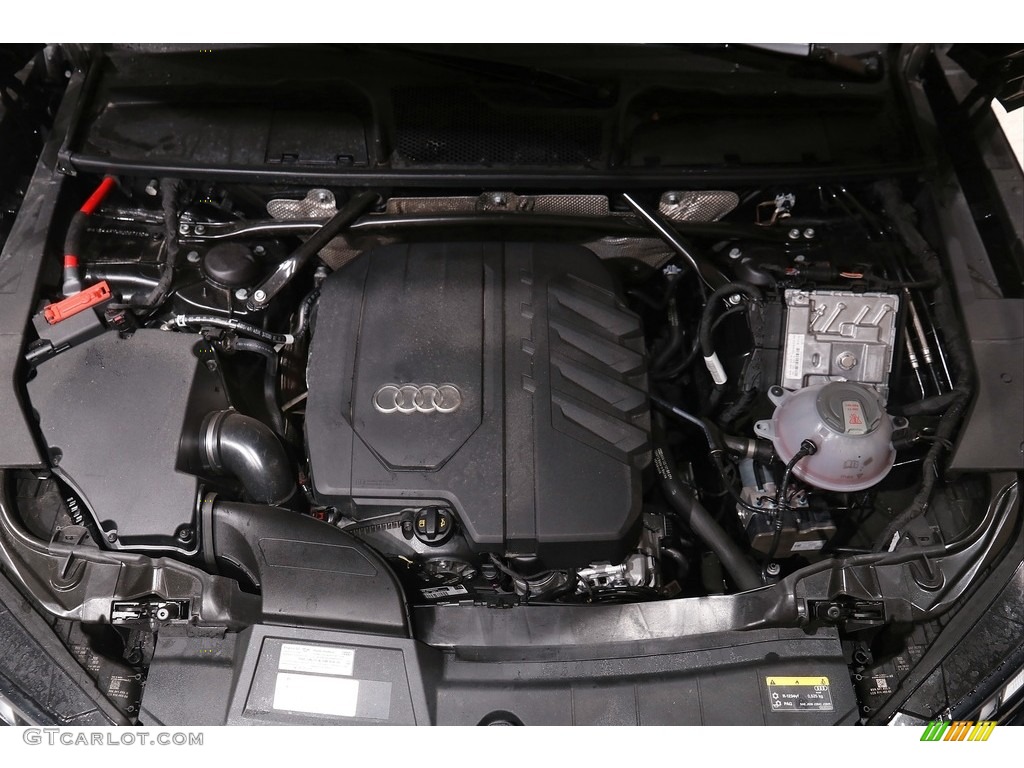 2021 Audi Q5 Premium Plus quattro Engine Photos