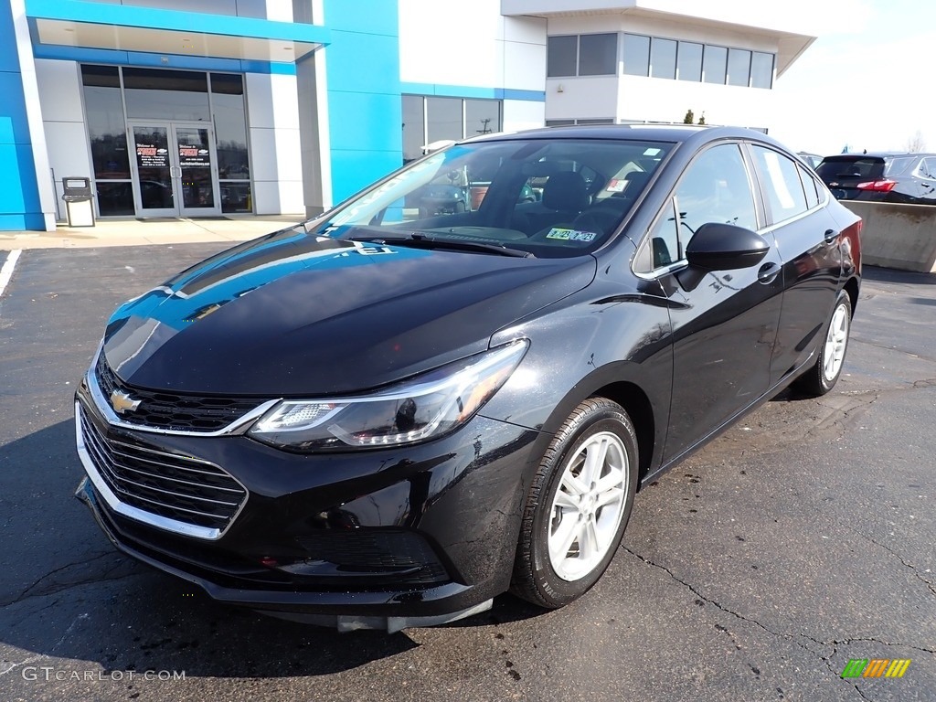 2017 Cruze LT - Mosaic Black Metallic / Jet Black photo #2