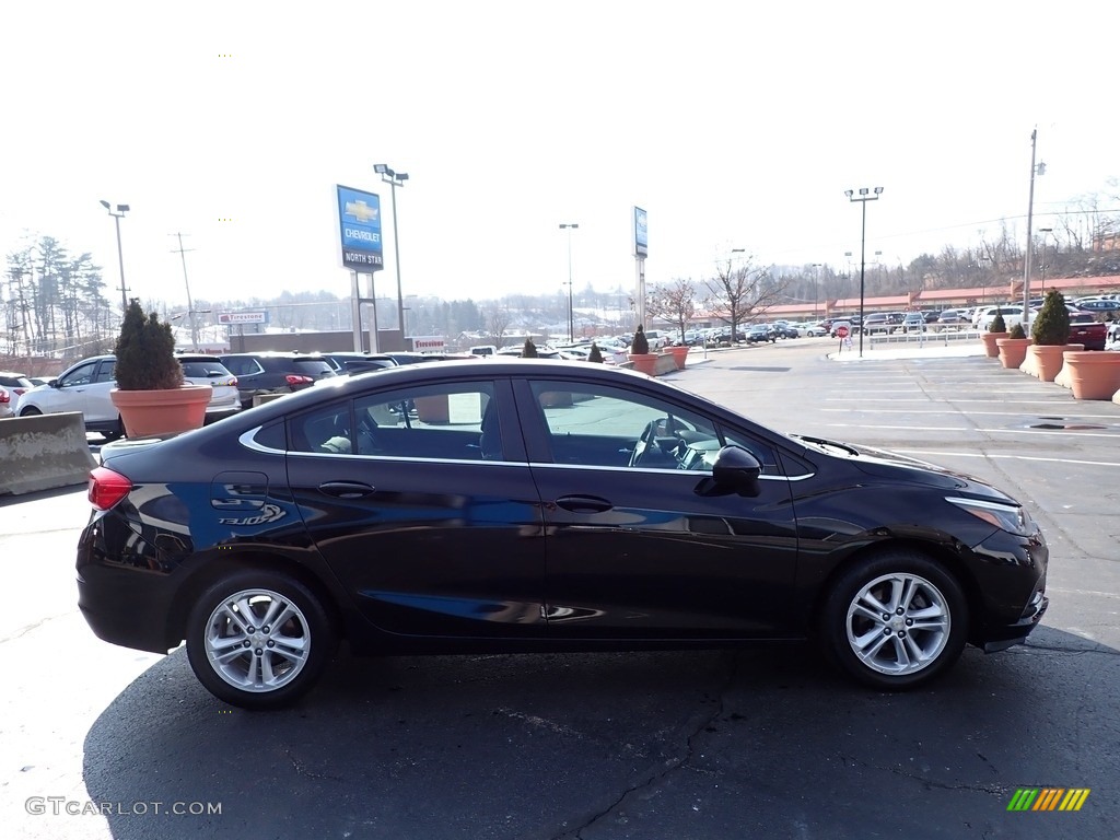 2017 Cruze LT - Mosaic Black Metallic / Jet Black photo #10