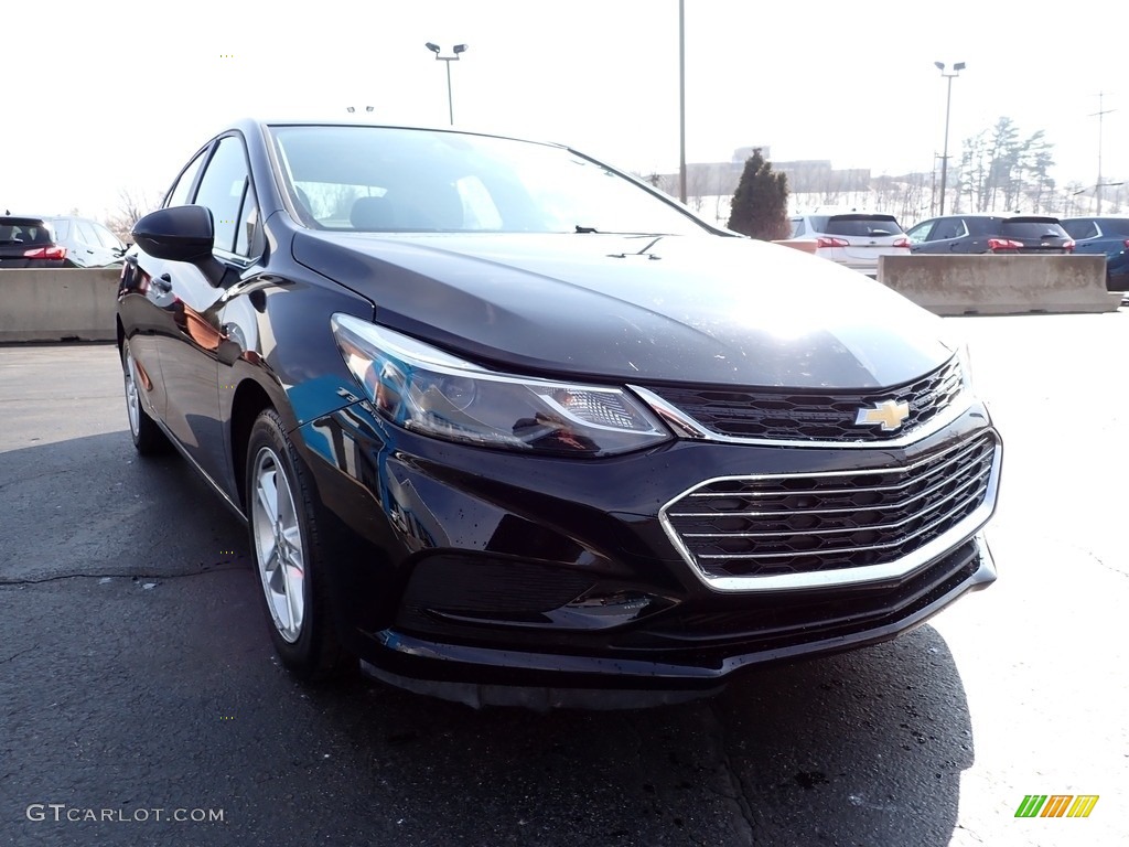 2017 Cruze LT - Mosaic Black Metallic / Jet Black photo #12