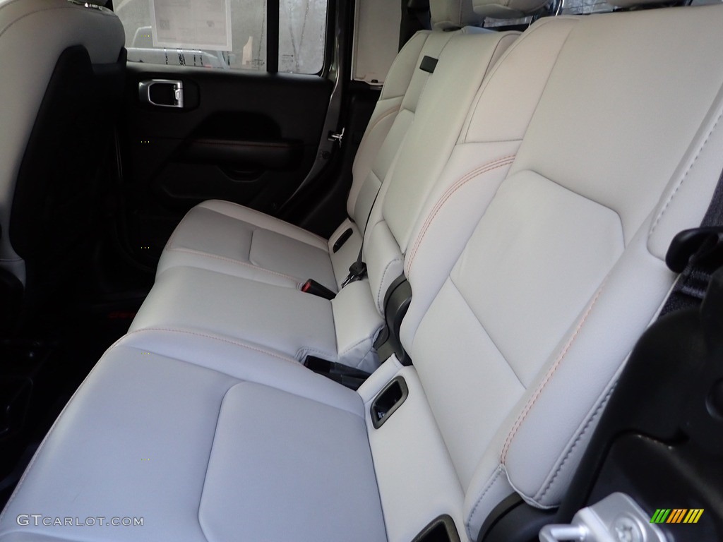 2020 Gladiator Mojave 4x4 - Granite Crystal Metallic / Black/Steel Gray photo #16