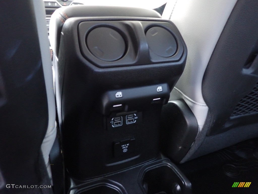 2020 Gladiator Mojave 4x4 - Granite Crystal Metallic / Black/Steel Gray photo #18