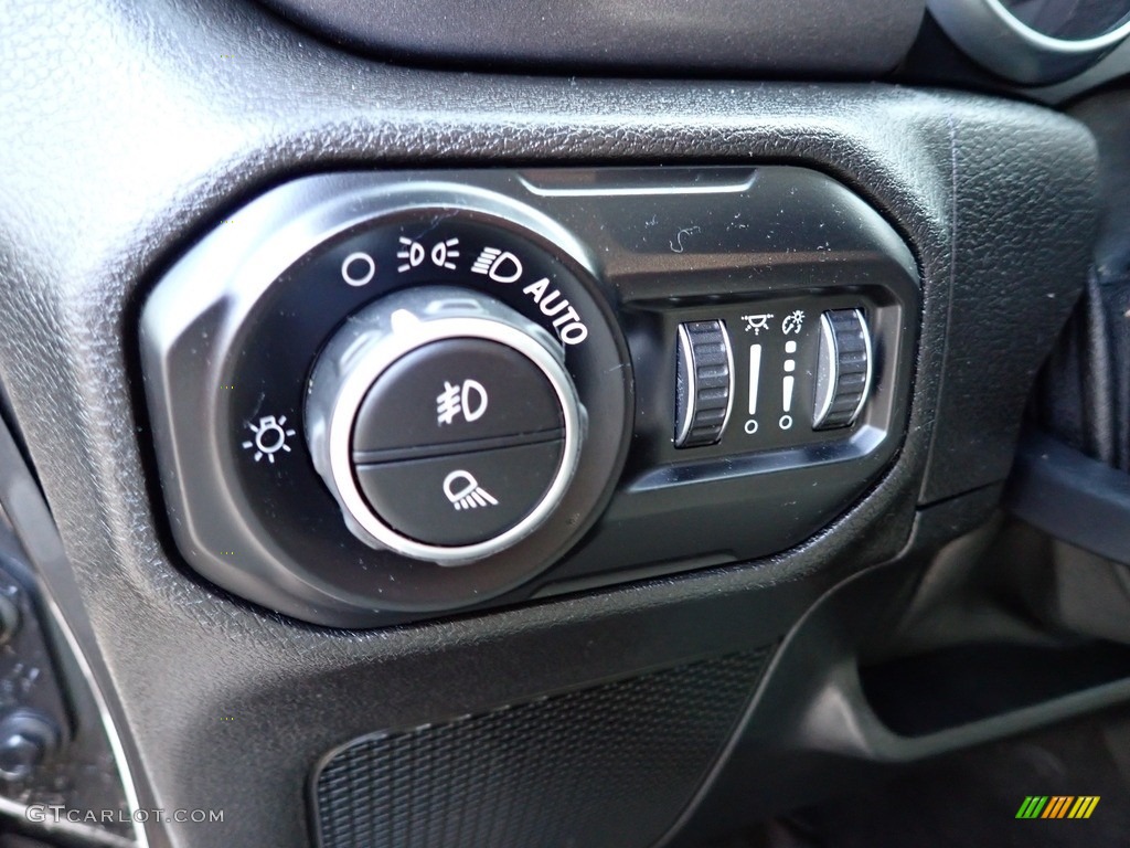 2020 Gladiator Mojave 4x4 - Granite Crystal Metallic / Black/Steel Gray photo #21