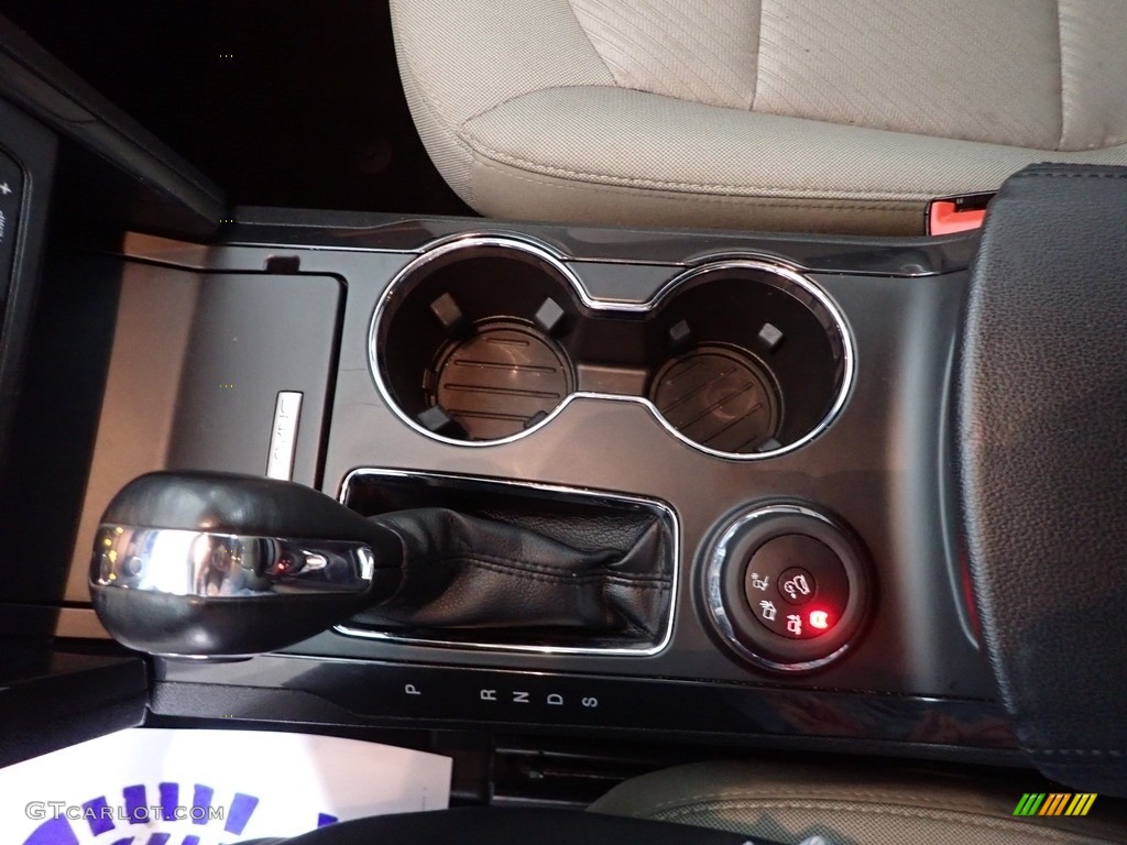 2018 Explorer 4WD - Shadow Black / Medium Stone photo #23