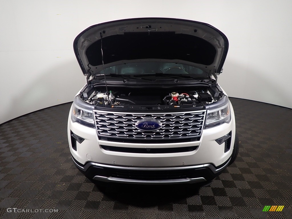 2019 Explorer Platinum 4WD - White Platinum / Medium Black photo #8