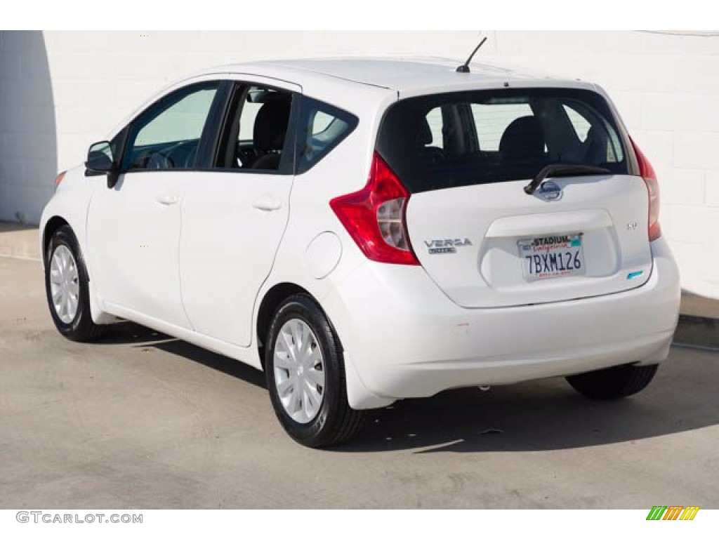 2014 Versa Note SV - Aspen White / Charcoal photo #2