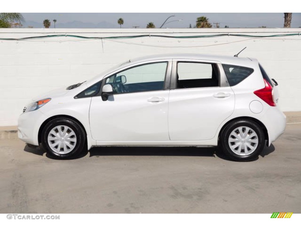 2014 Versa Note SV - Aspen White / Charcoal photo #8