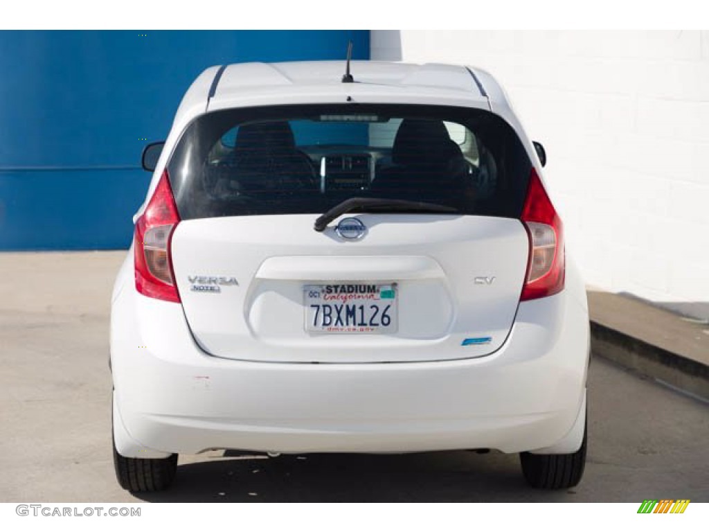 2014 Versa Note SV - Aspen White / Charcoal photo #9