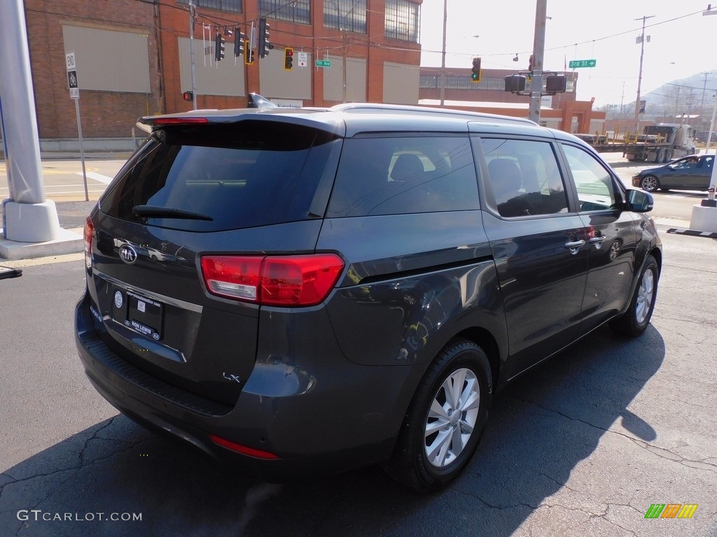 2018 Sedona LX - Platinum Graphite / Camel Beige photo #2