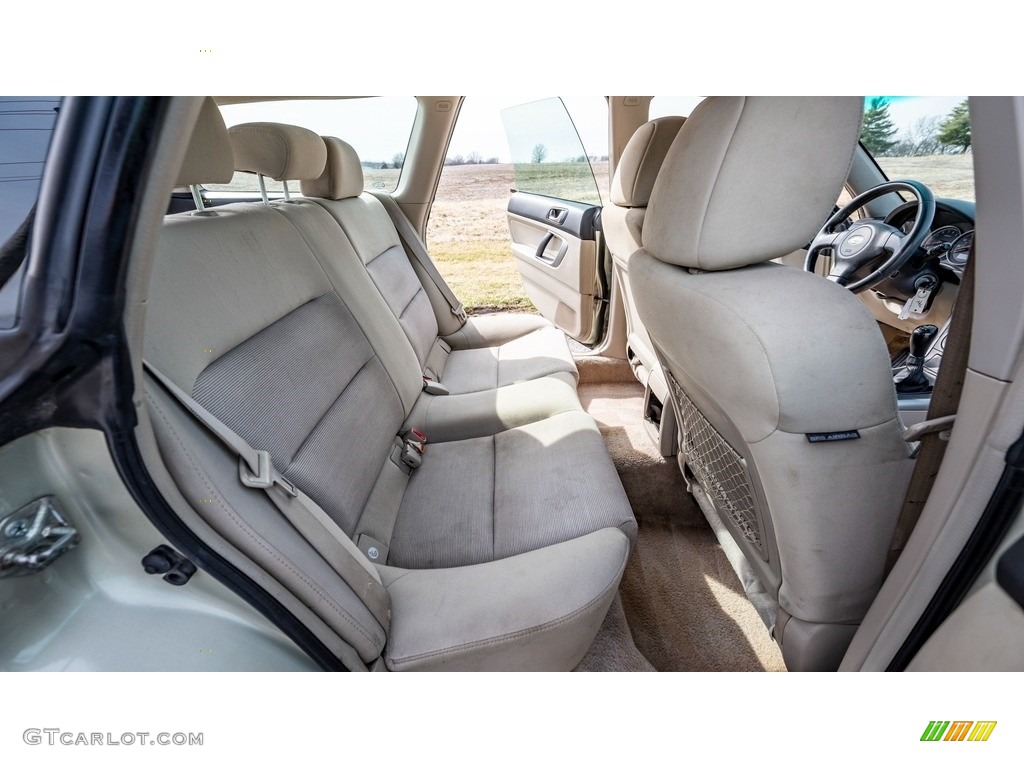 2007 Outback 2.5i Wagon - Champagne Gold Opal / Taupe Leather photo #23