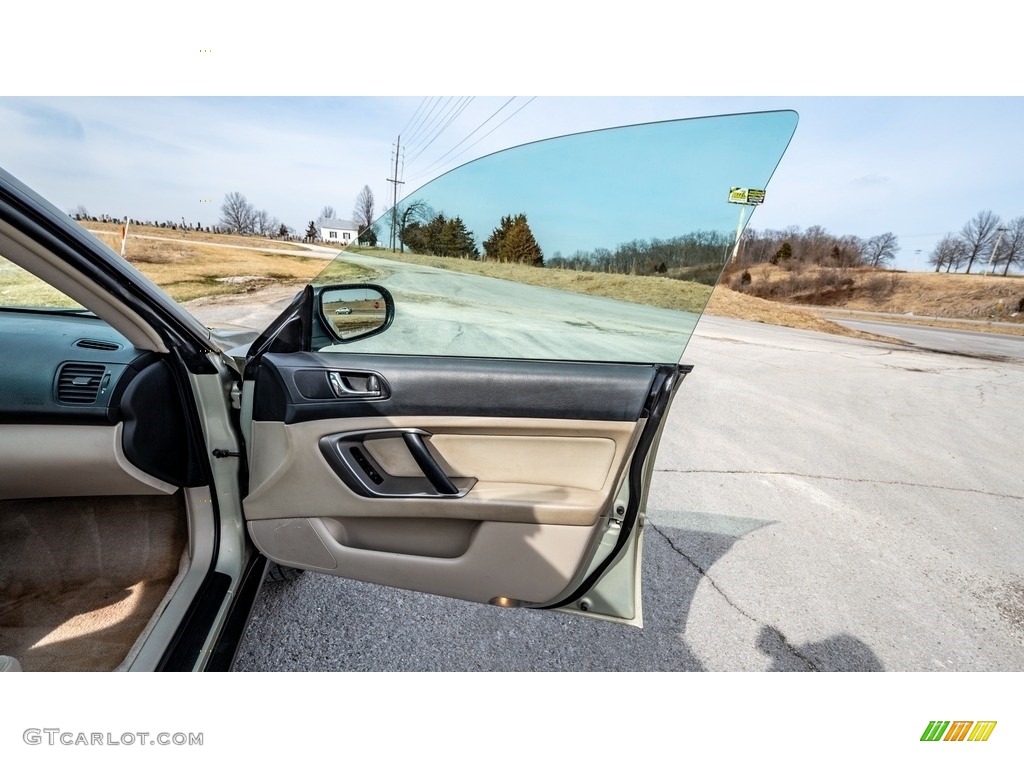 2007 Outback 2.5i Wagon - Champagne Gold Opal / Taupe Leather photo #25