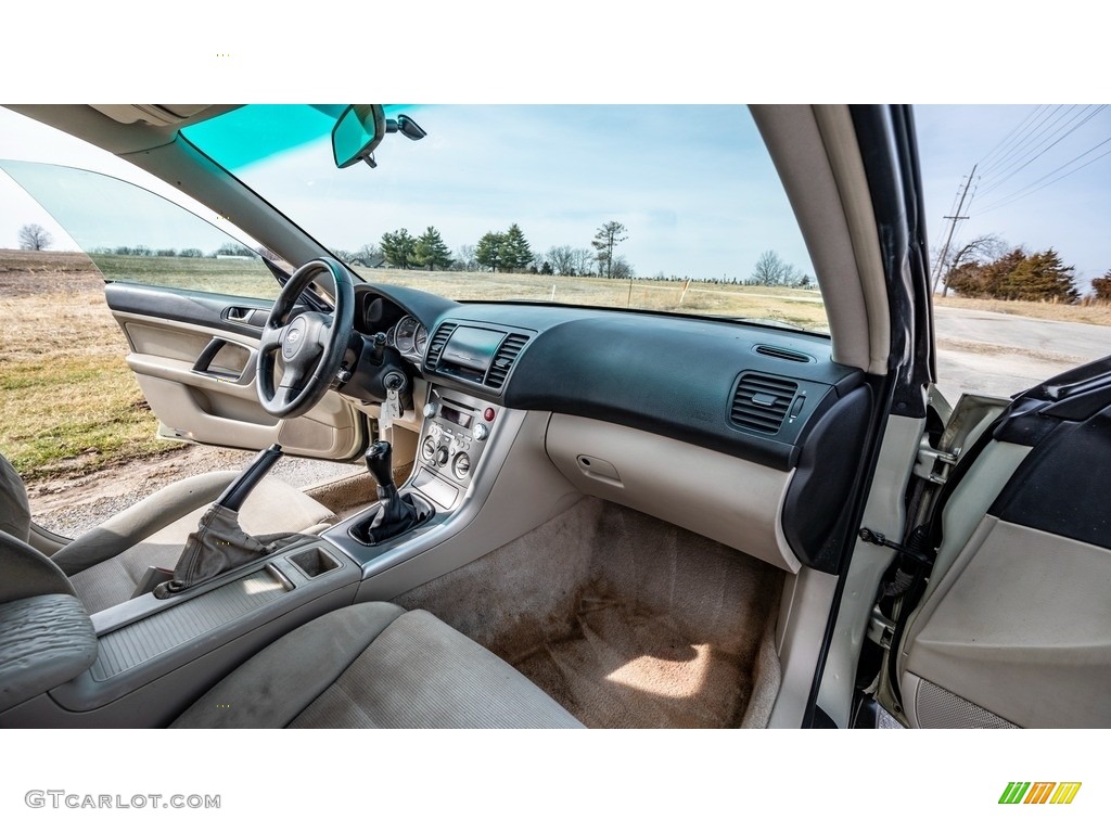 2007 Outback 2.5i Wagon - Champagne Gold Opal / Taupe Leather photo #26