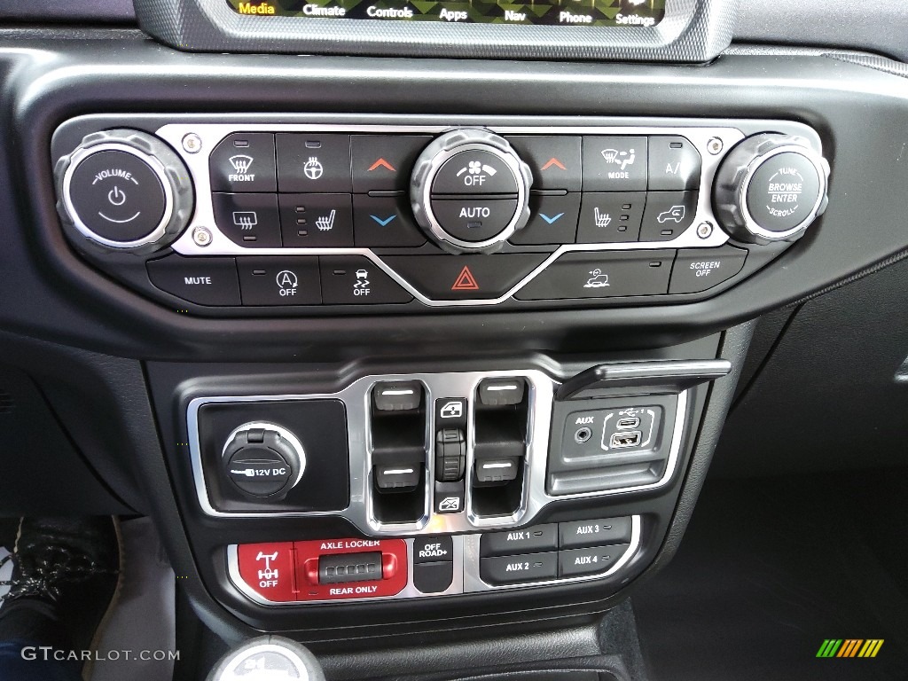 2022 Jeep Gladiator Mojave 4x4 Gauges Photo #143887833