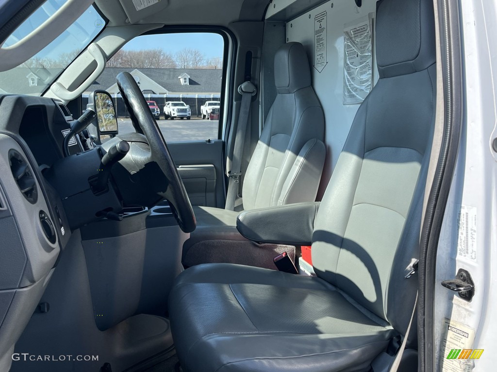 2017 E Series Cutaway E350 Cutaway Commercial Moving Truck - Oxford White / Medium Flint photo #8