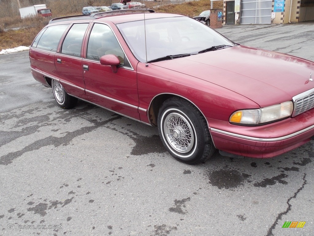 1994 Caprice Wagon - Medium Garnet Red Metallic / Ruby photo #1