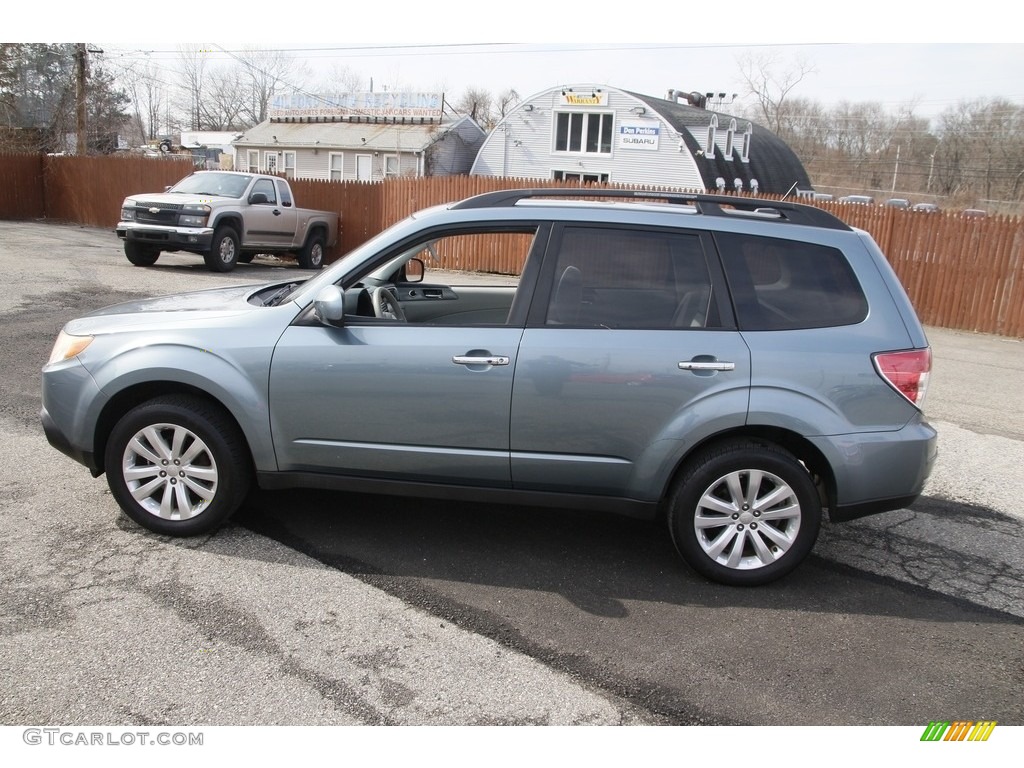 2011 Forester 2.5 X Premium - Sage Green Metallic / Platinum photo #8