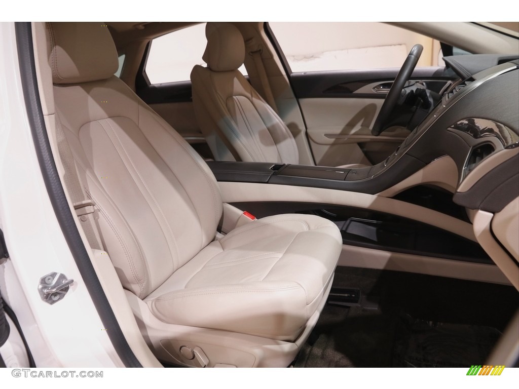 2016 Lincoln MKZ 3.7 AWD Front Seat Photo #143893760