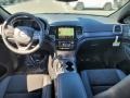 Sting-Gray - Grand Cherokee Laredo X 4x4 Photo No. 10