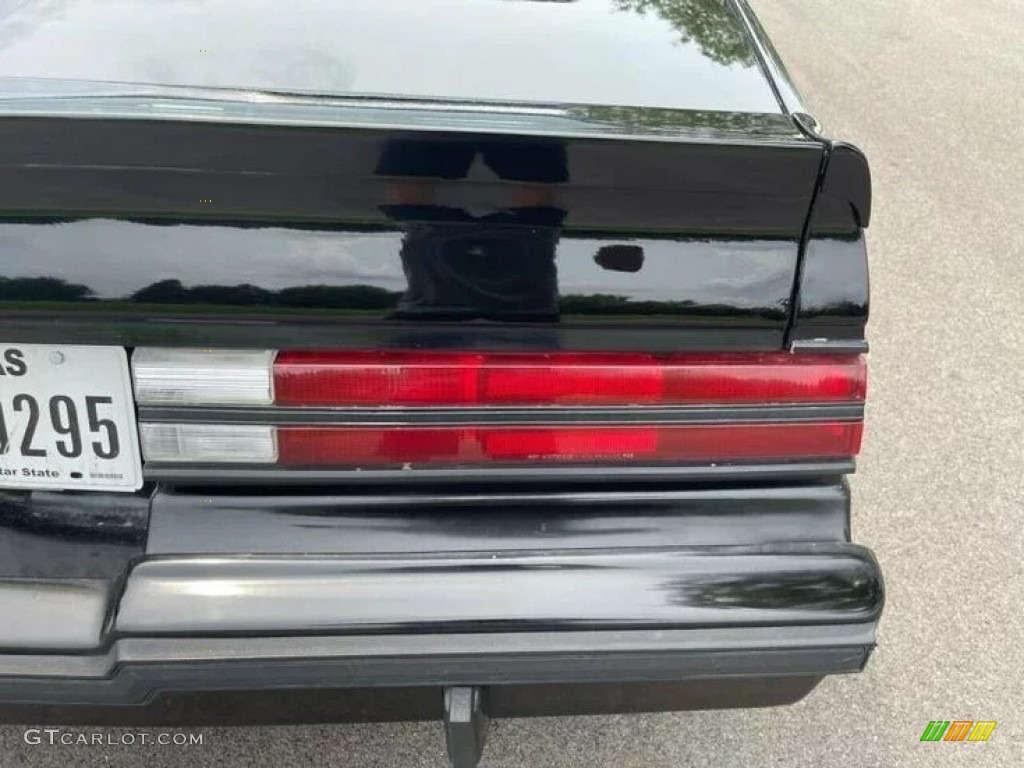 1987 Regal Grand National - Black / Black/Gray photo #22