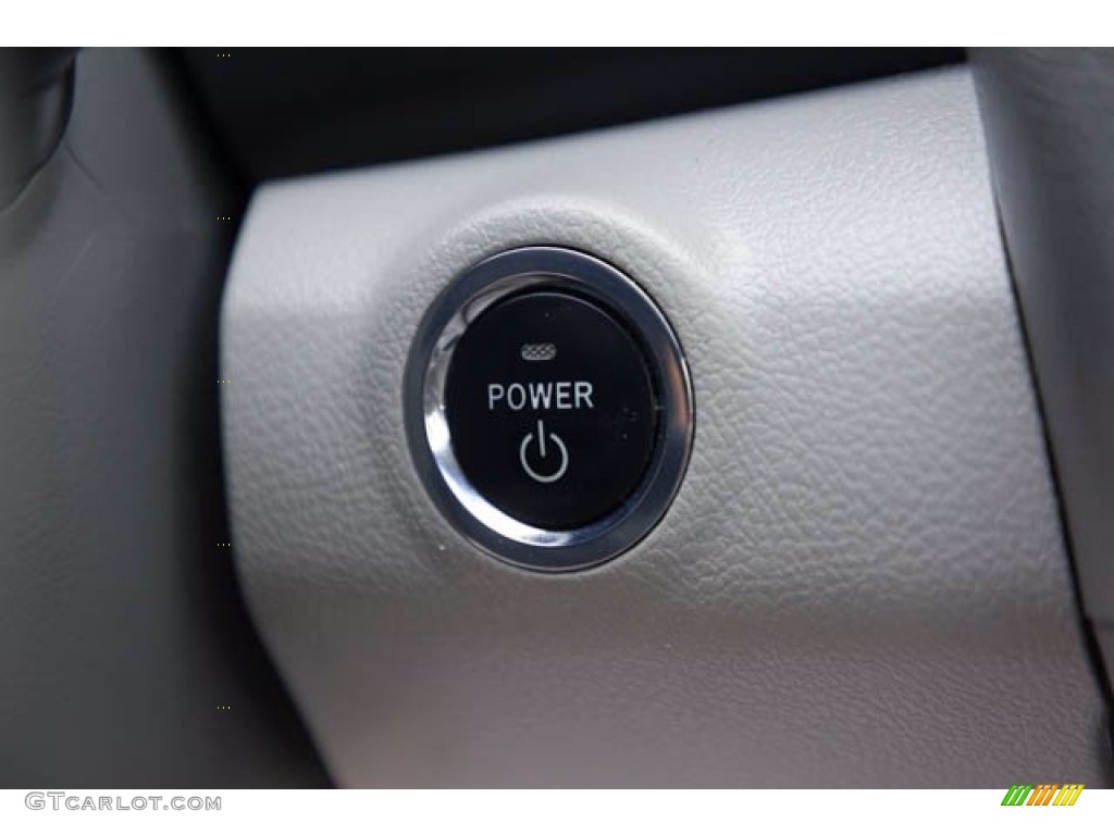 2009 Camry Hybrid - Aloe Green Metallic / Ash photo #18