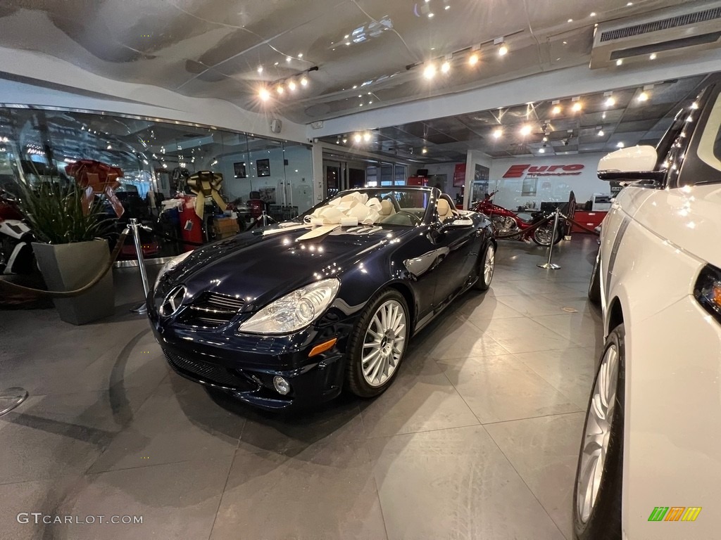 Capri Blue Metallic Mercedes-Benz SLK