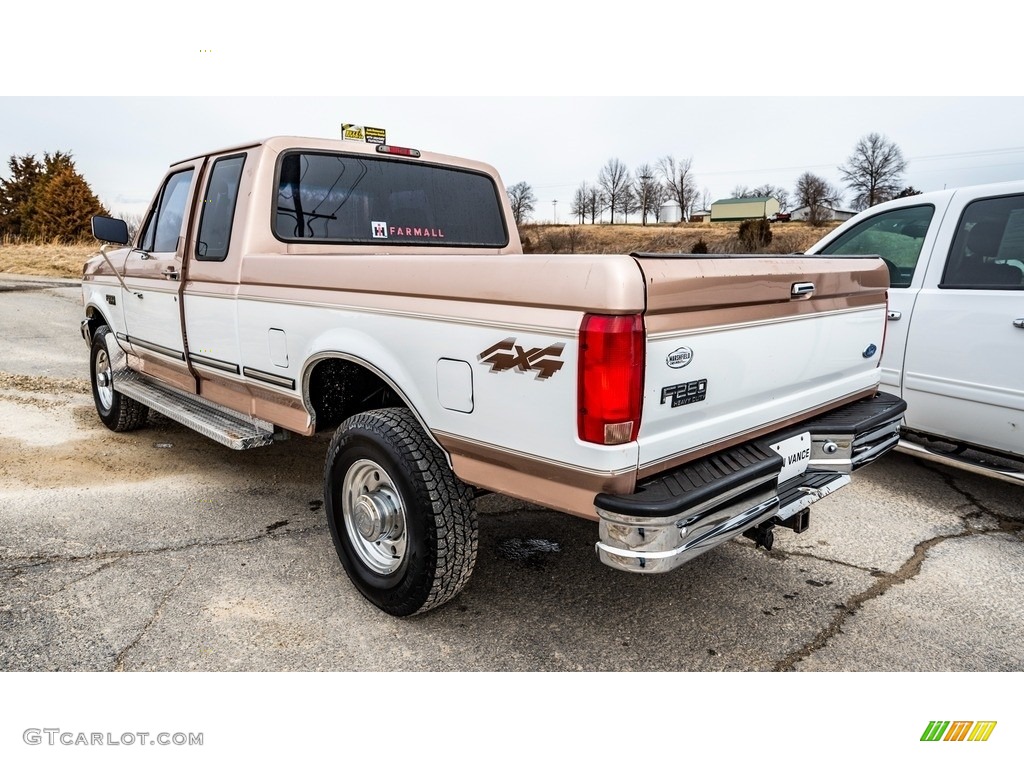Light Prairie Tan Metallic 1997 Ford F250 XLT Extended Cab 4x4 Exterior Photo #143902869
