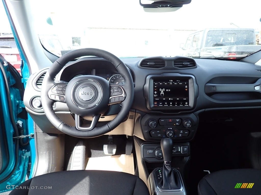 2022 Jeep Renegade Latitude 4x4 Dashboard Photos